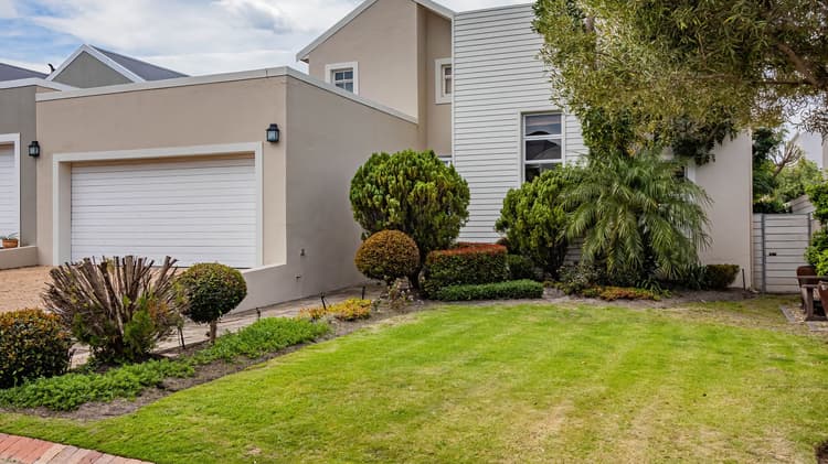 Main property image