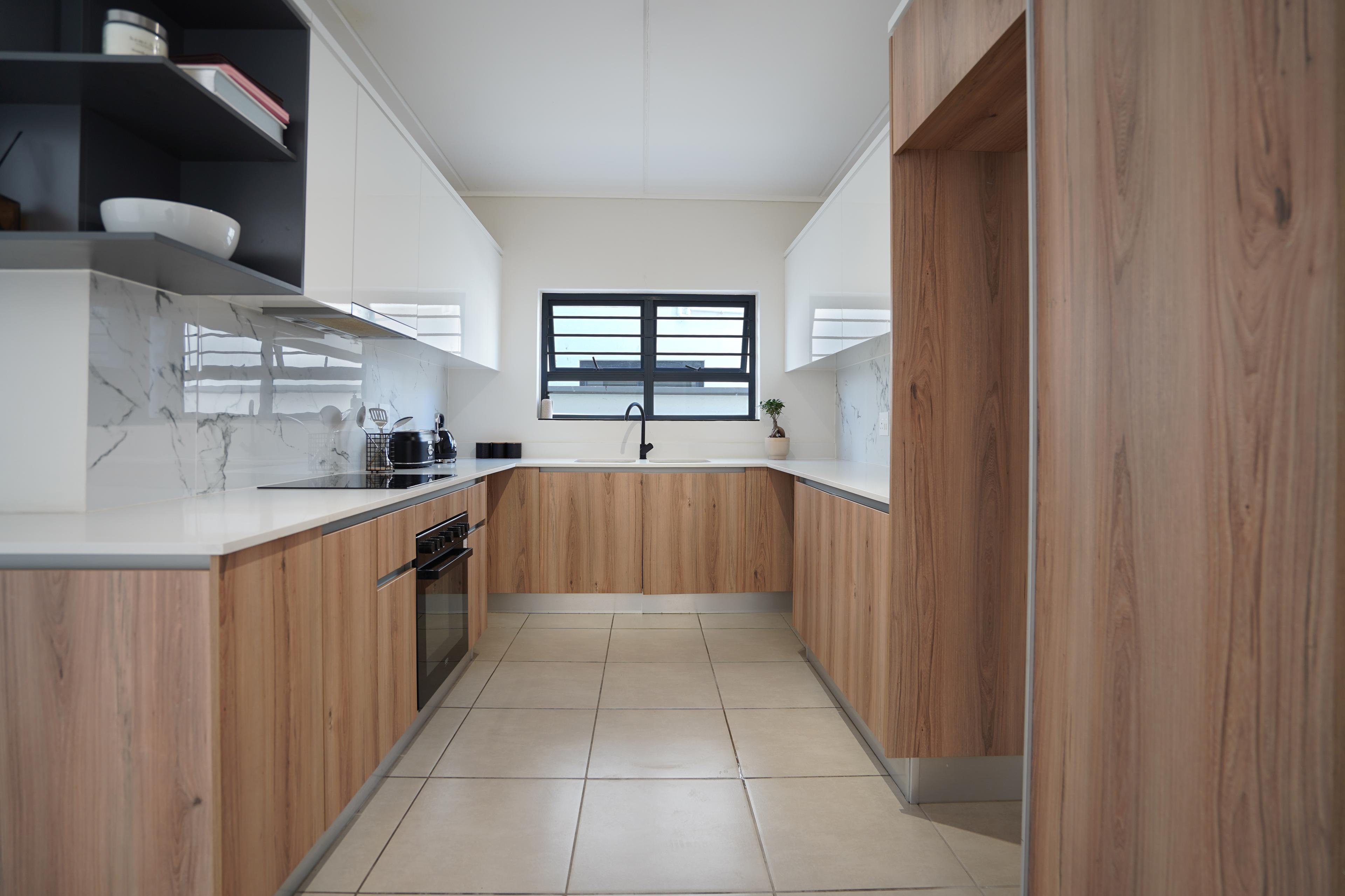Image 5 of 6