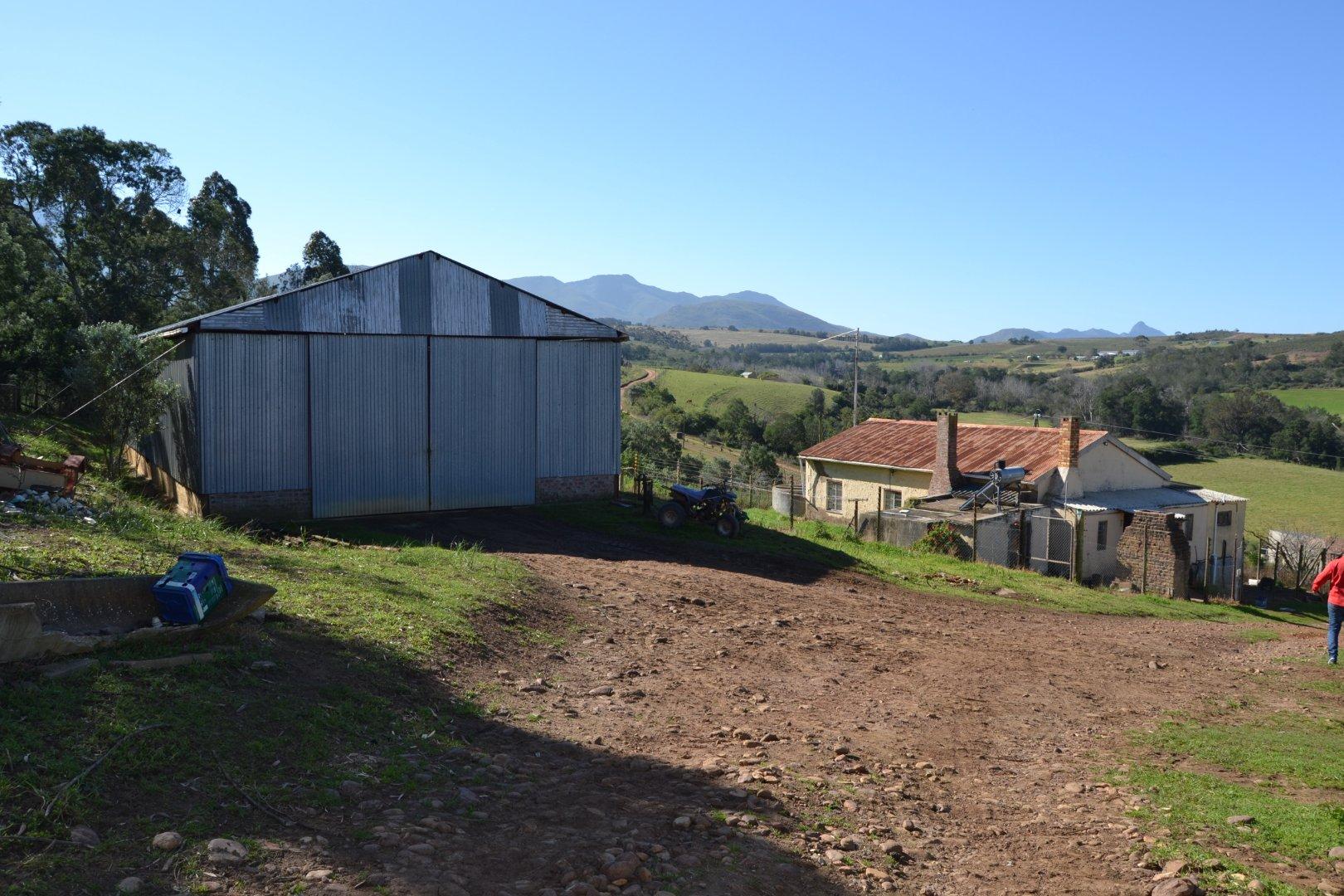 Image 2 of 6