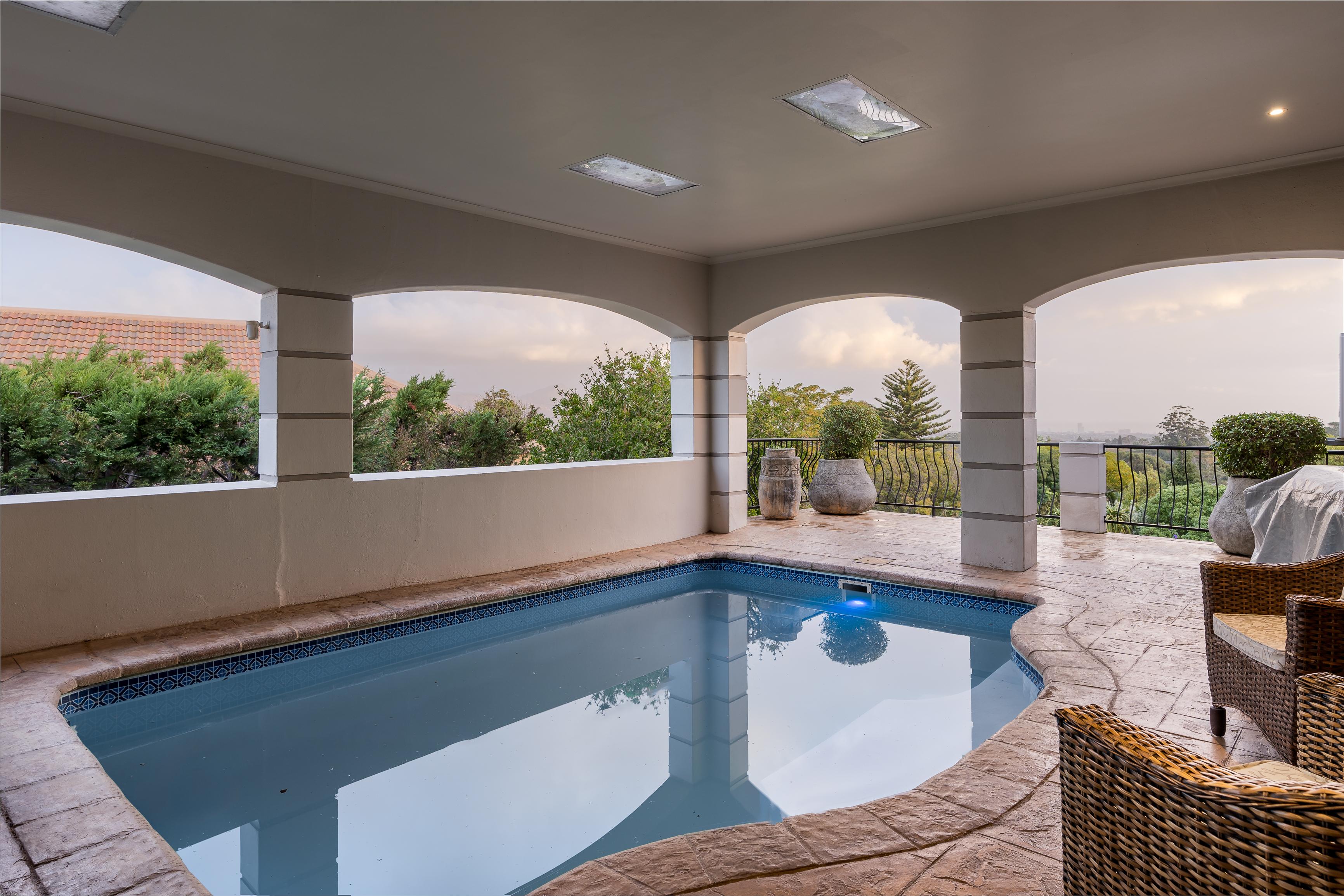 Image 5 of 6