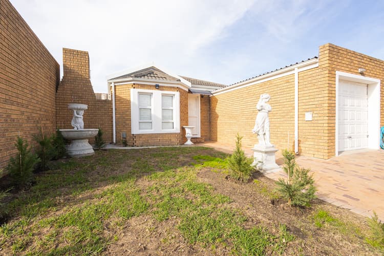 Main property image
