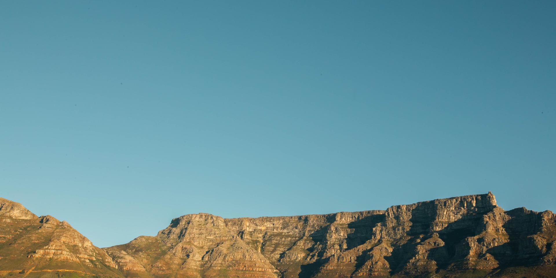Image 2 of 6