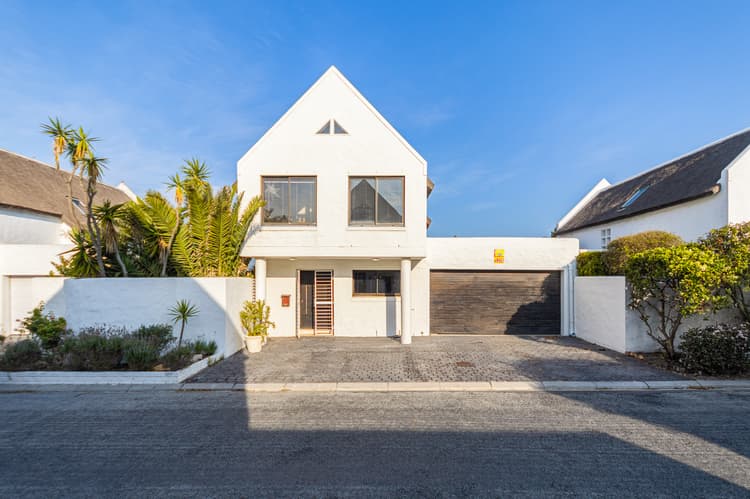Main property image