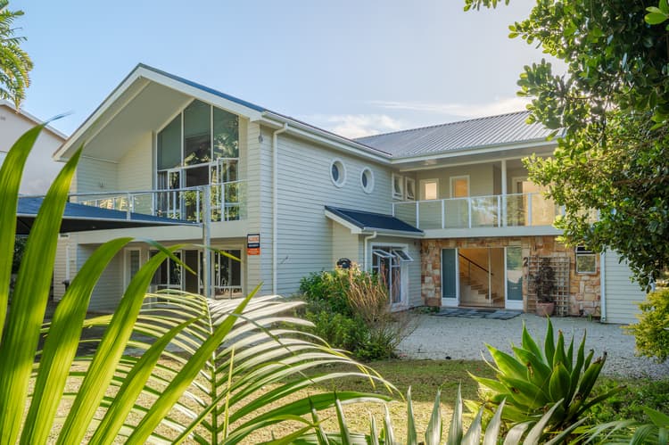 Main property image