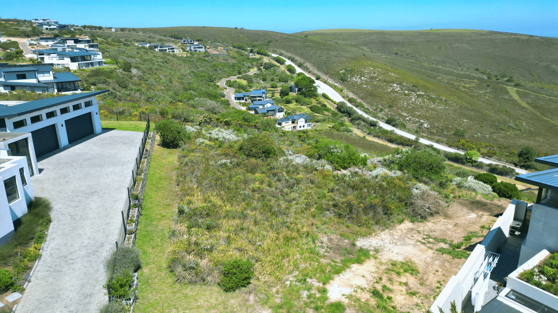 Image 3 of 6