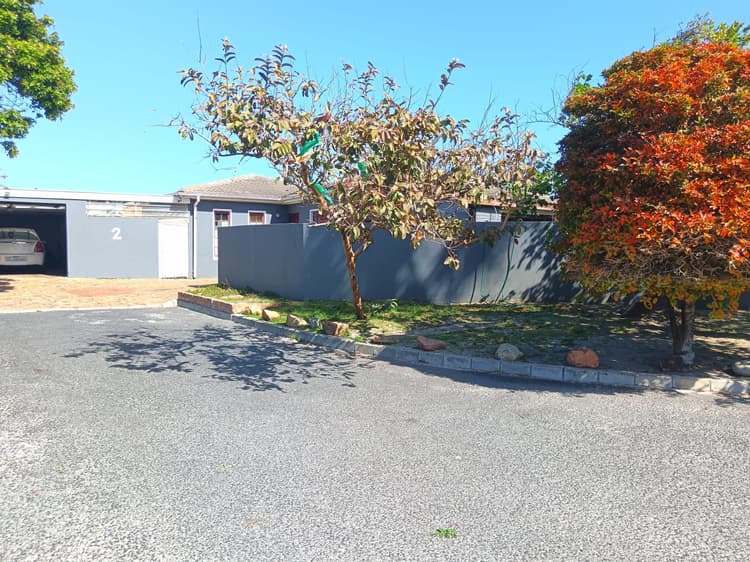 Main property image