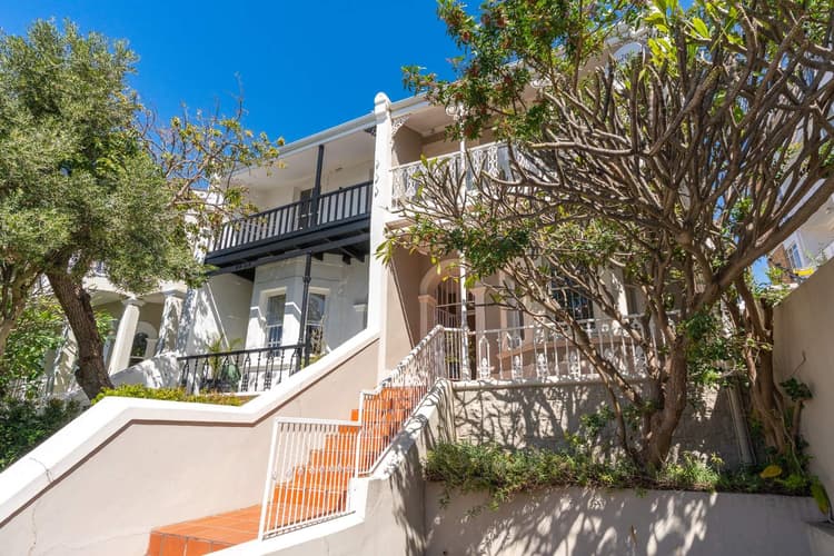 Main property image