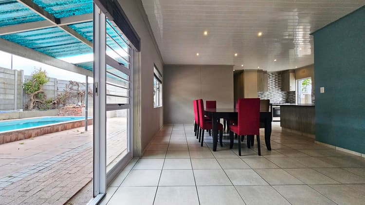 Main property image