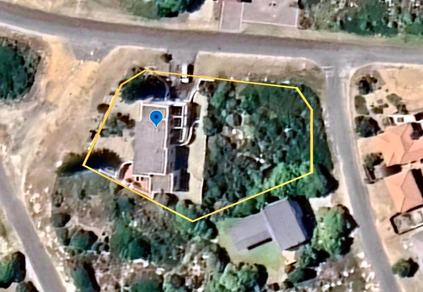 Image 4 of 6