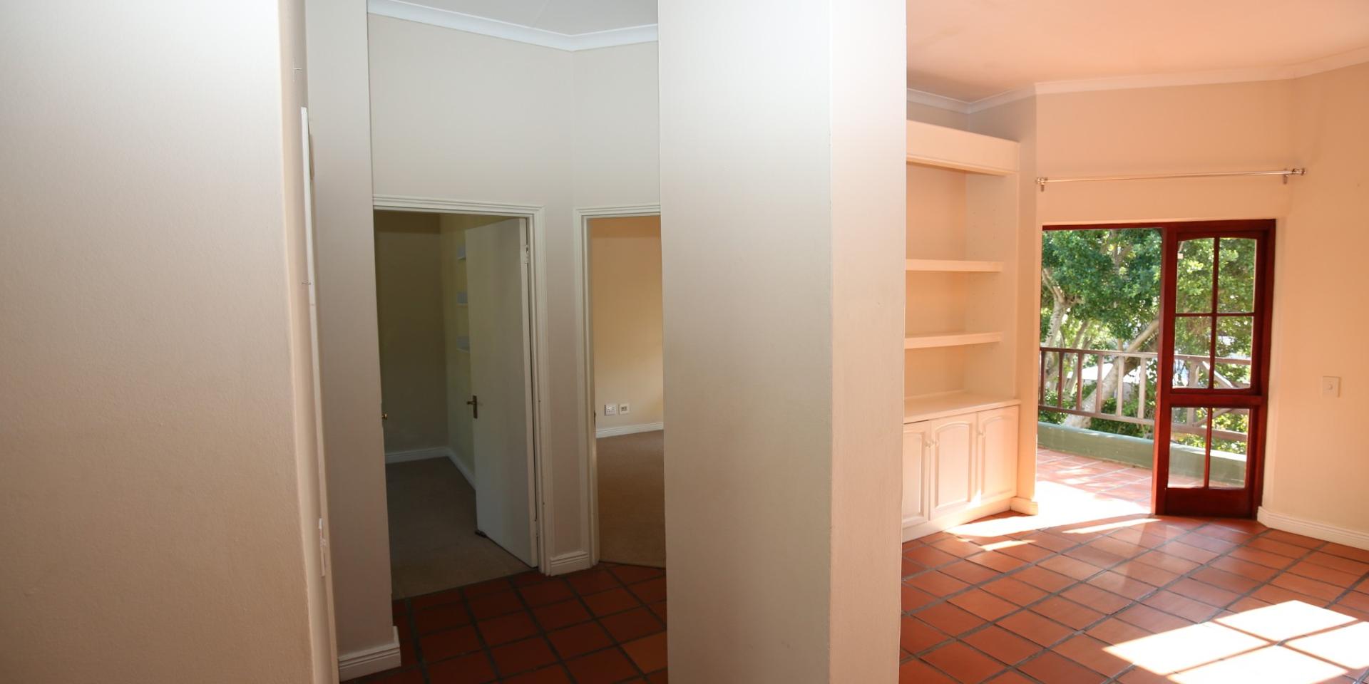 Image 5 of 6