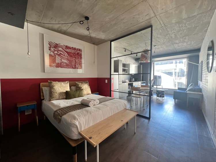 Main property image