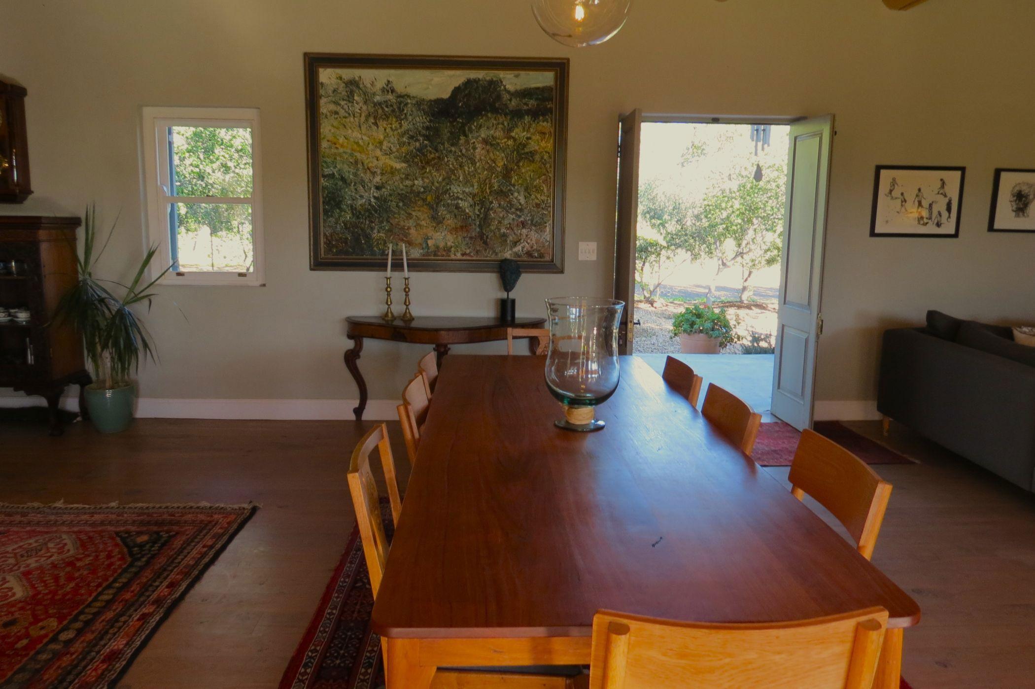 Image 4 of 6