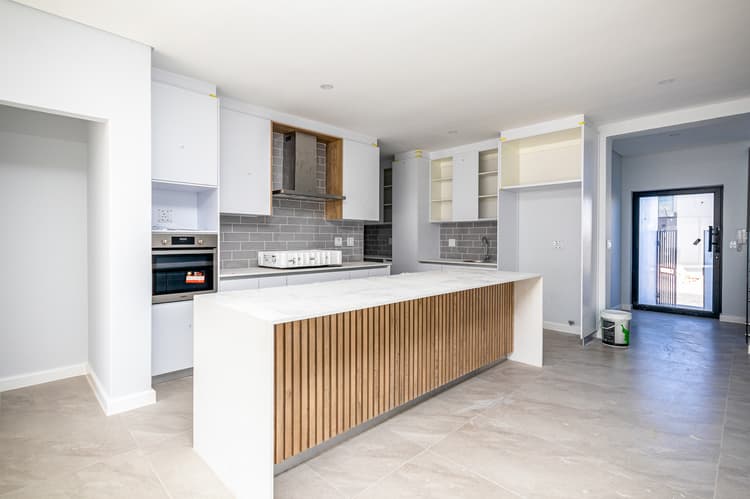 Main property image