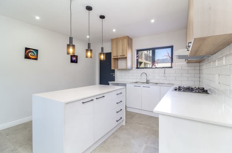 Main property image