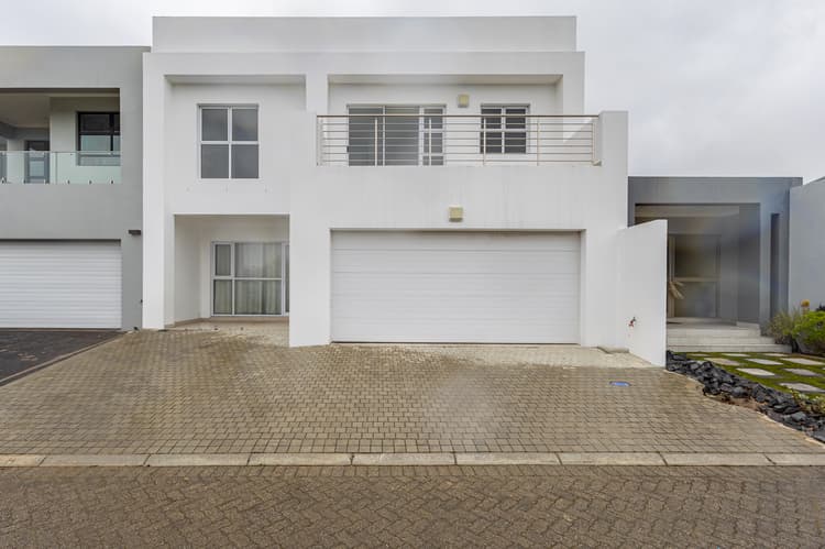 Main property image
