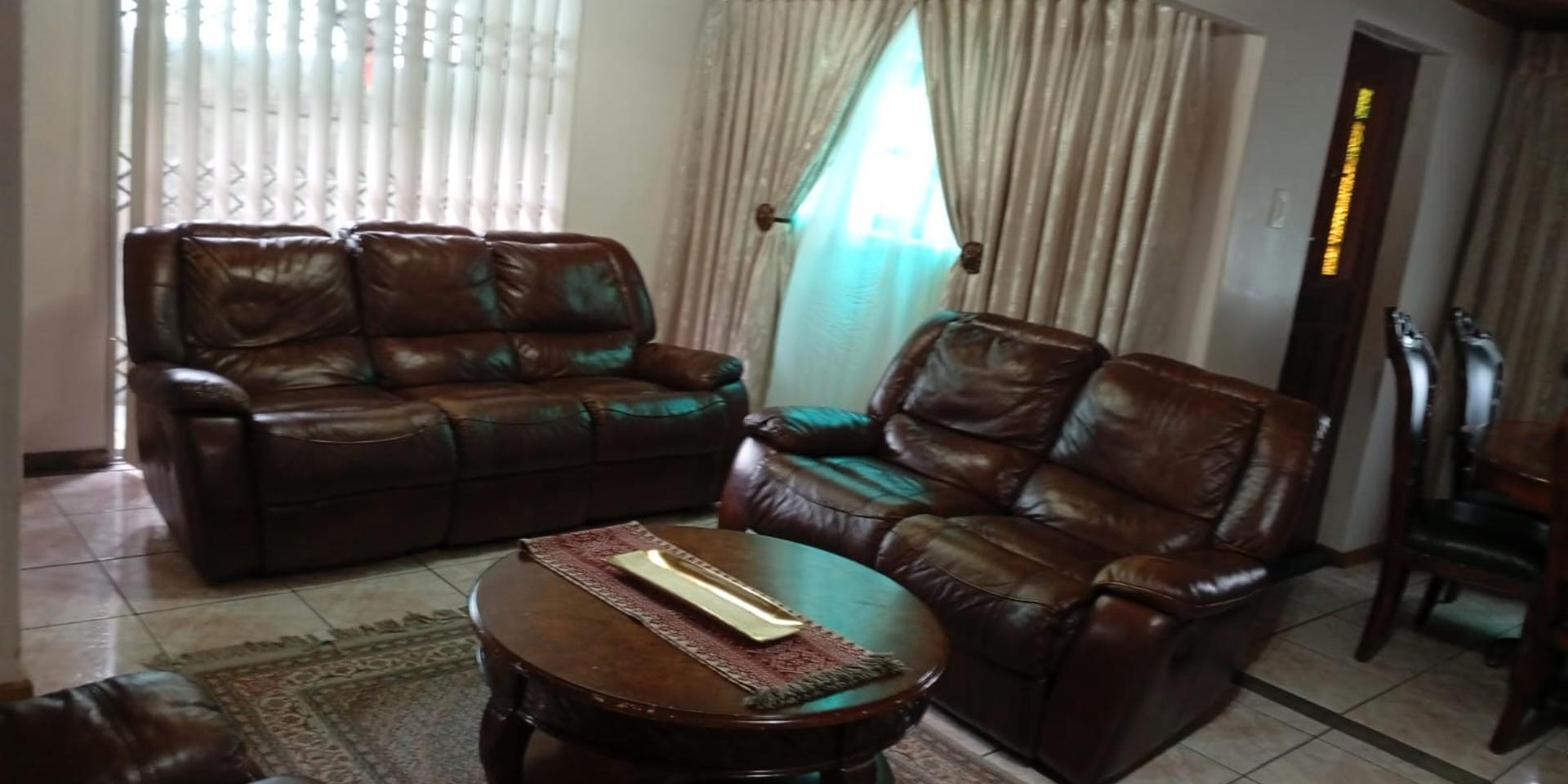 Image 3 of 6
