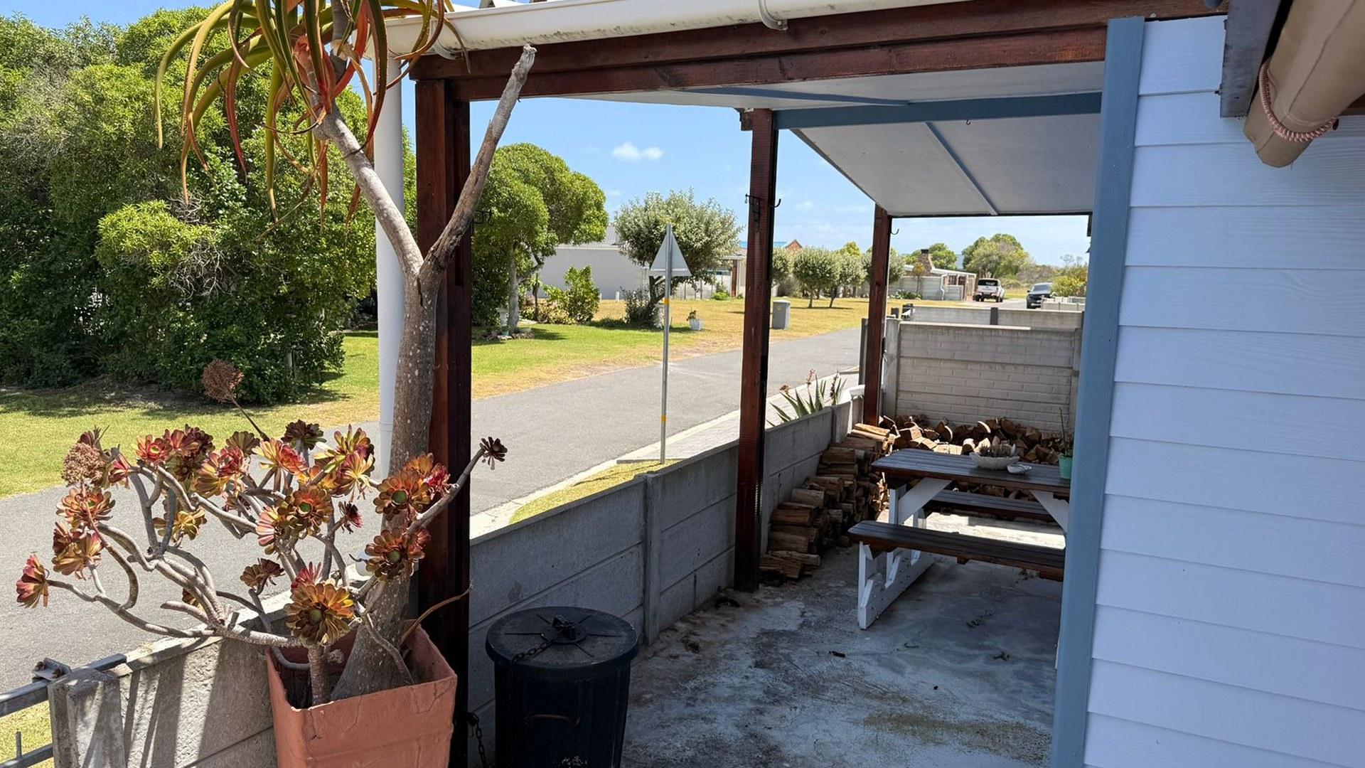 Image 5 of 6