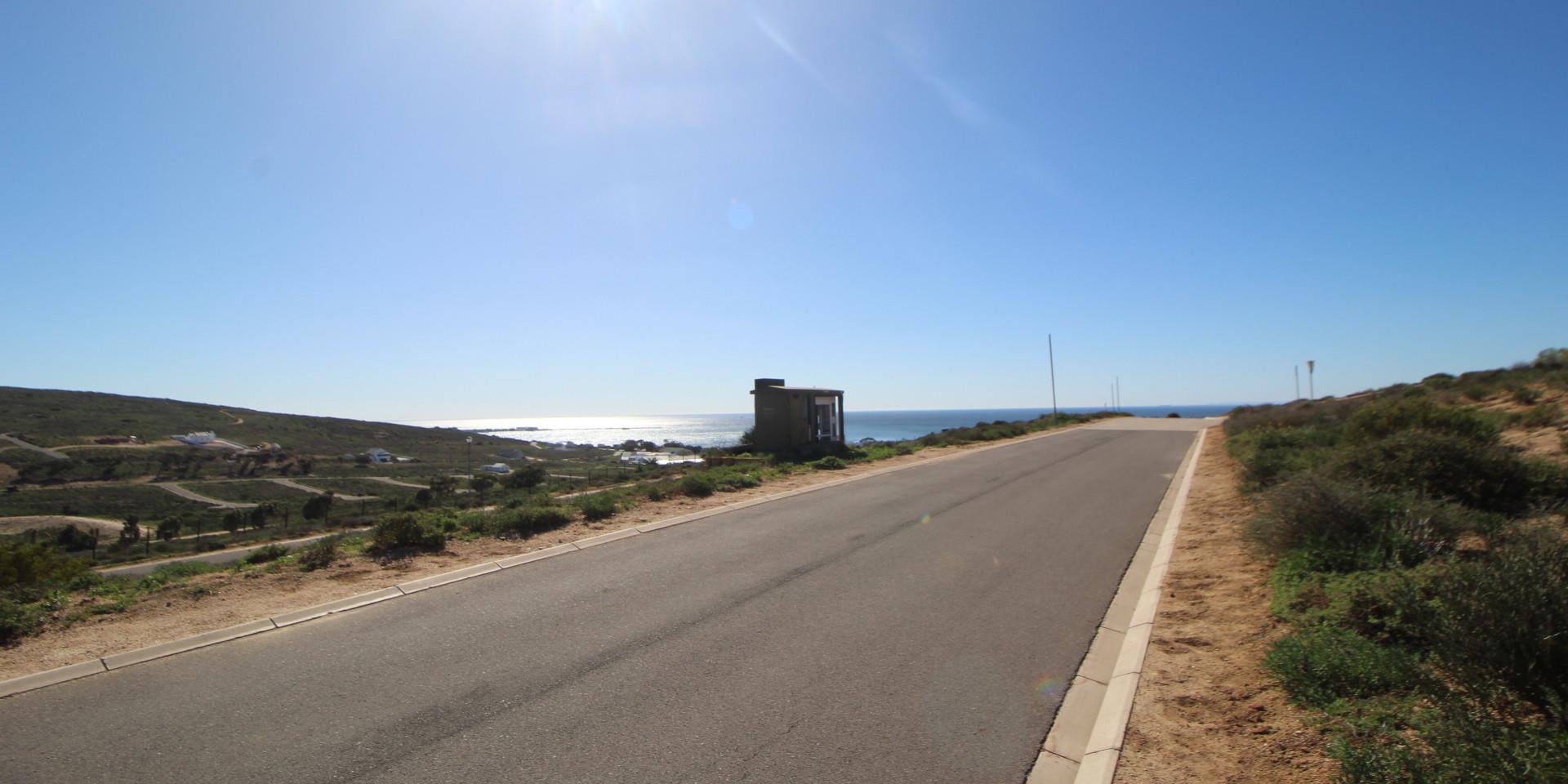 Image 4 of 6