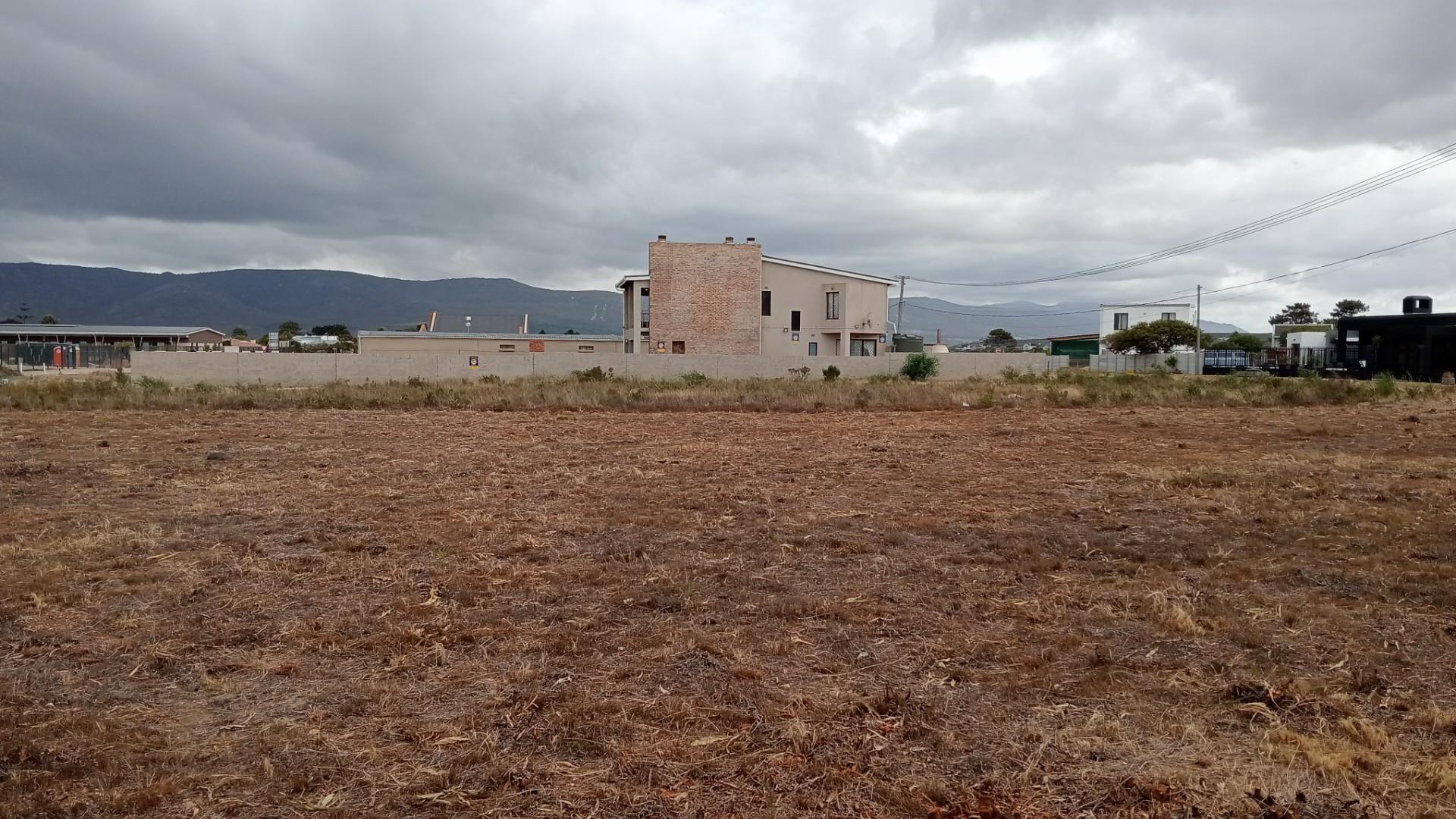 Image 4 of 6
