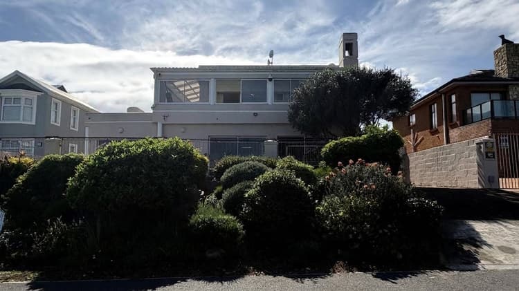 Main property image