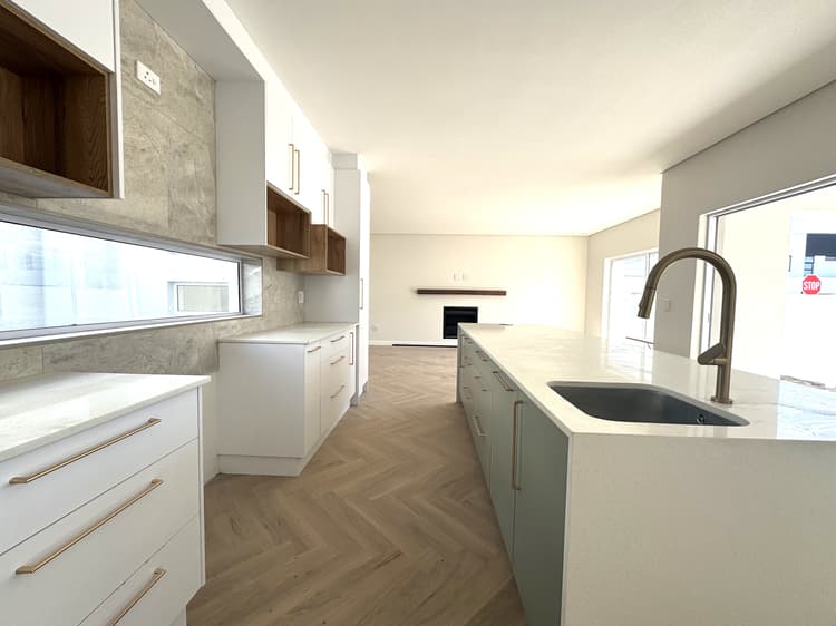 Main property image