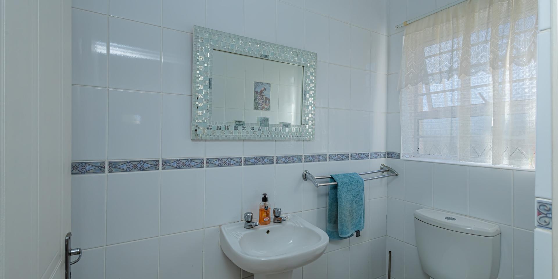 Image 5 of 6
