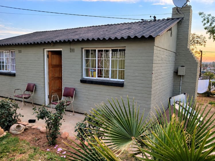 Main property image