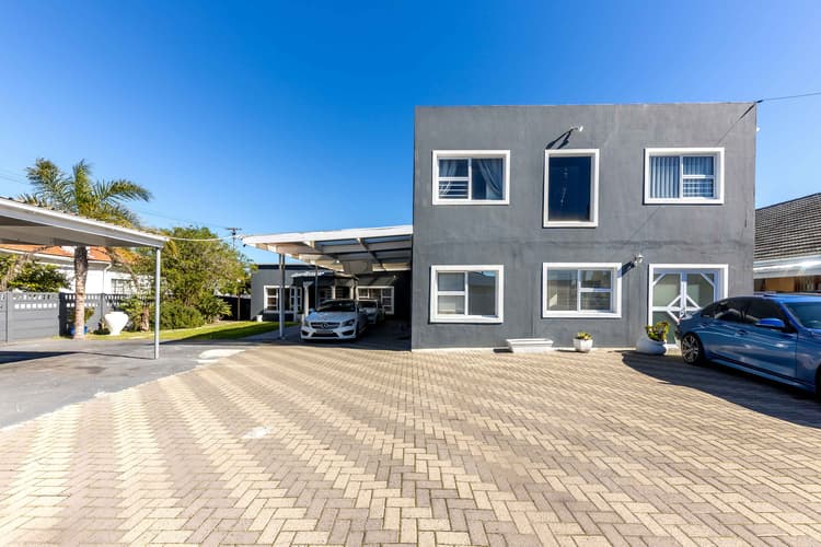 Main property image
