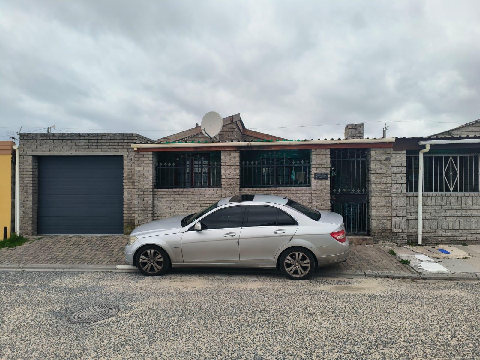 Image 1 of 6