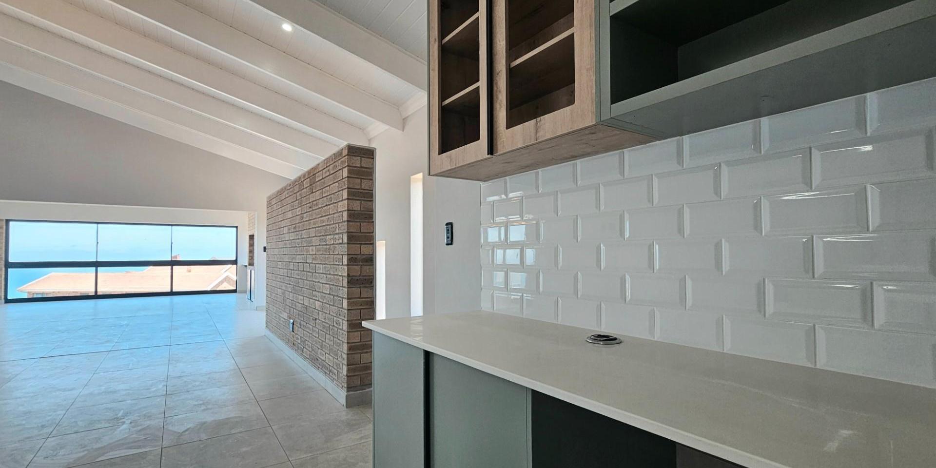 Image 5 of 6