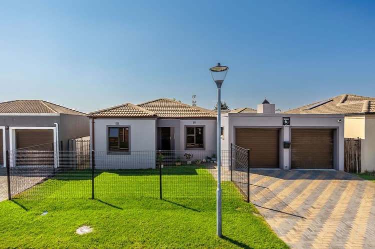 Main property image