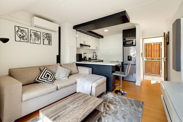 Main property image