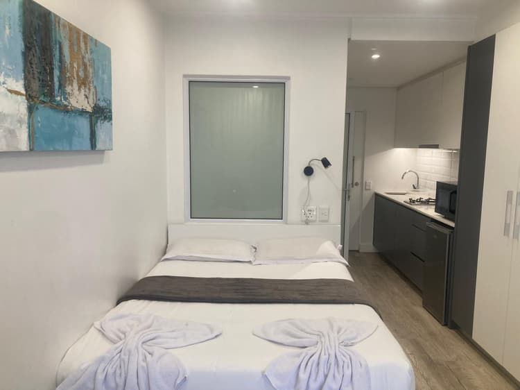 Main property image