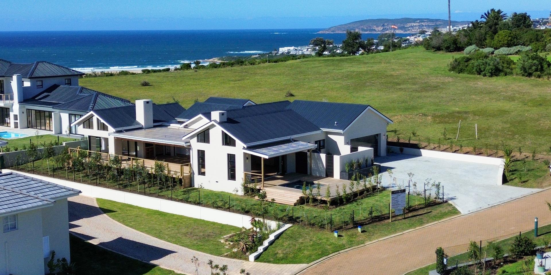 Image 2 of 6
