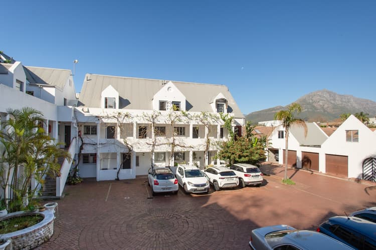 Main property image