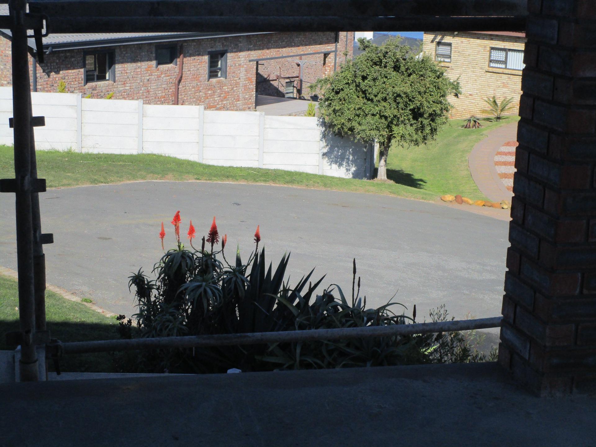 Image 5 of 6
