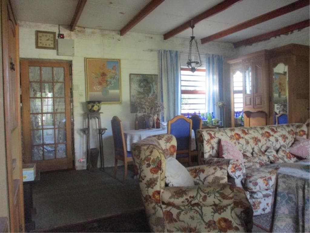 Image 5 of 6