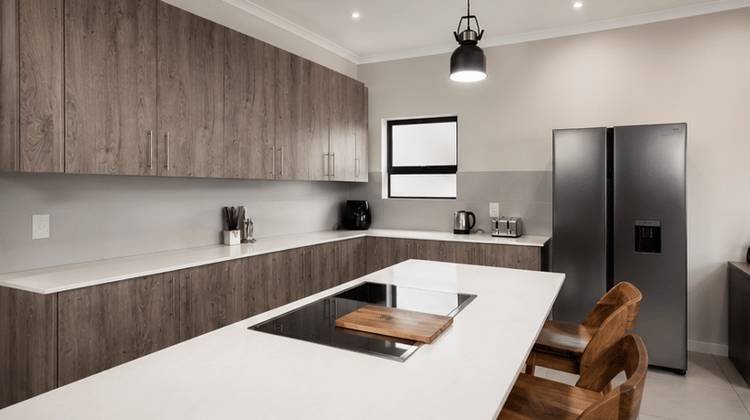 Main property image