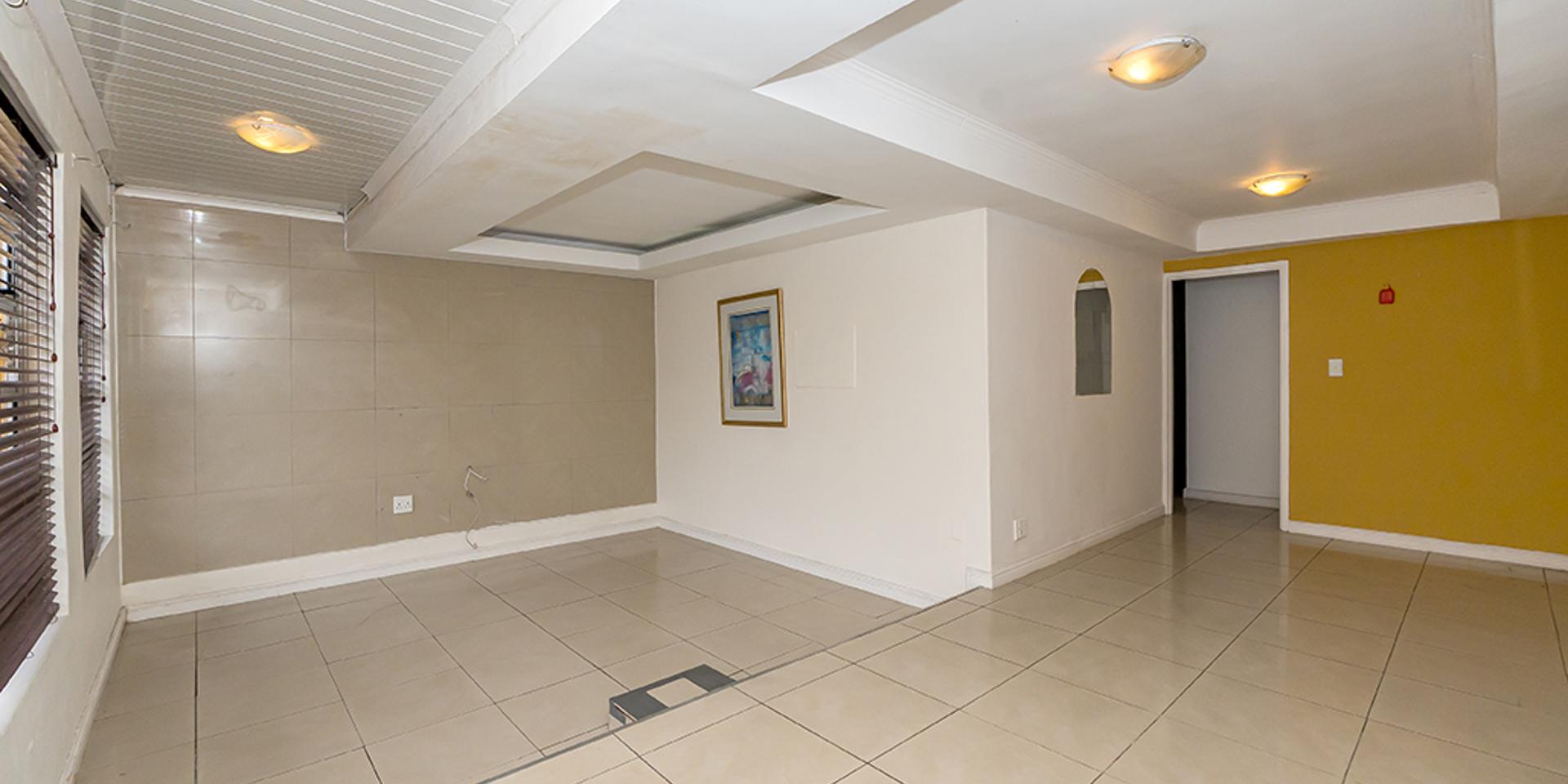 Image 3 of 6