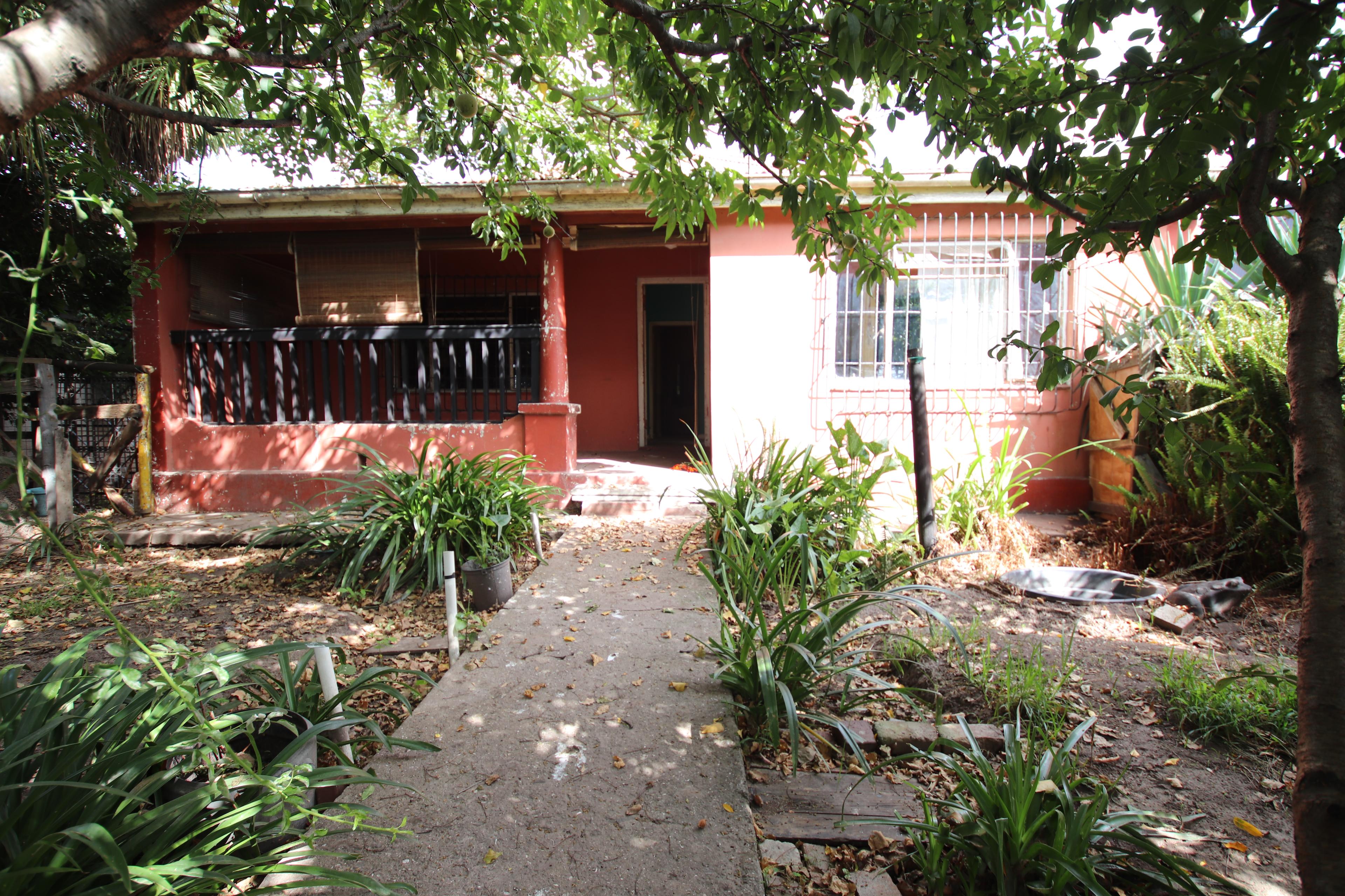 Image 1 of 6