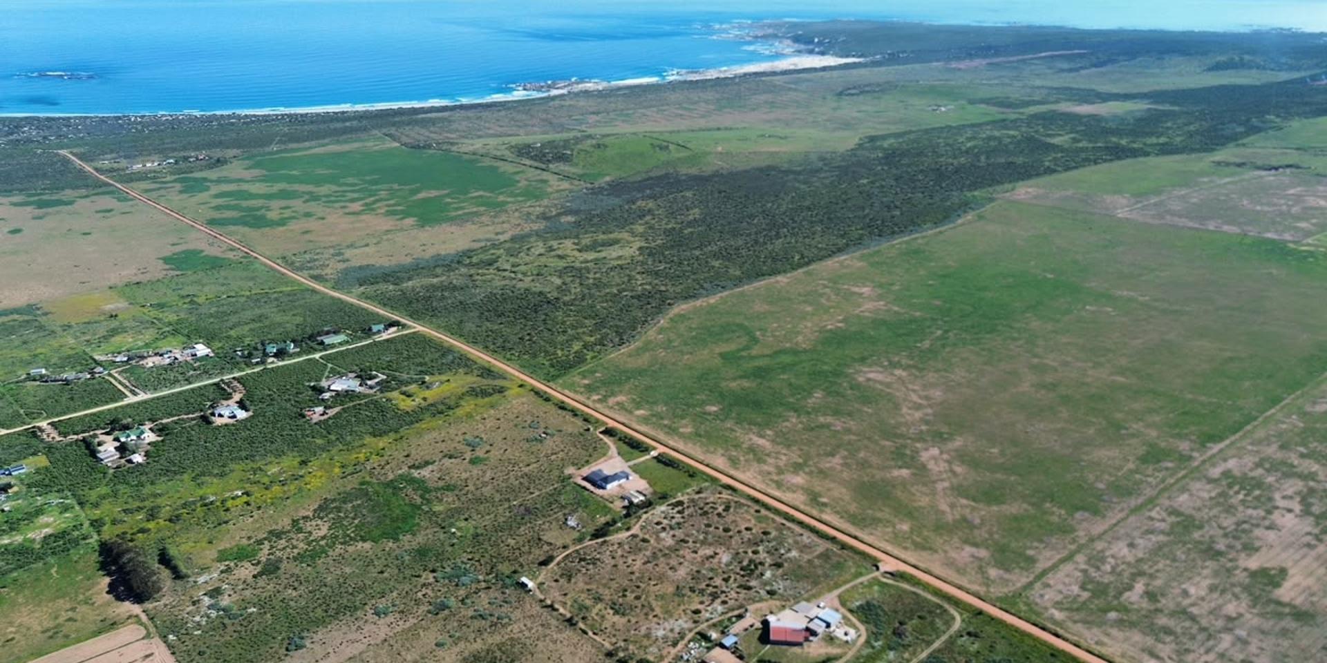 Image 4 of 6