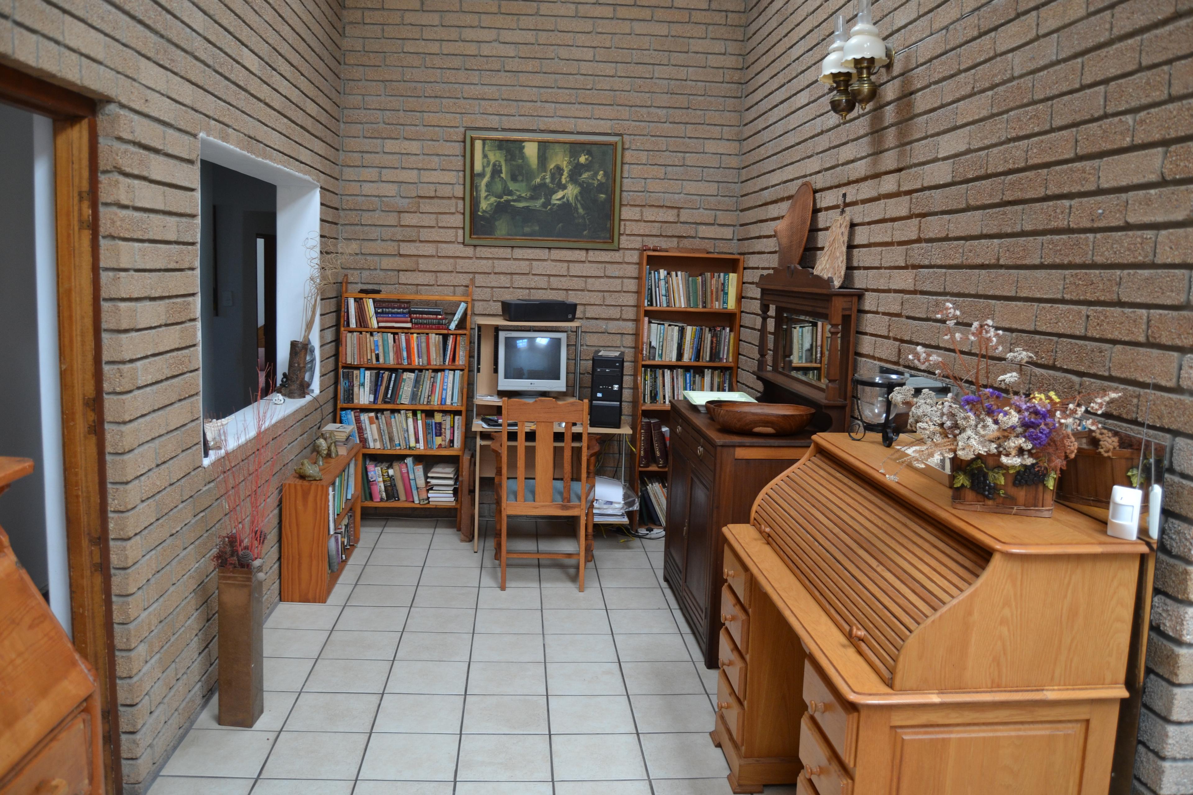 Image 5 of 6