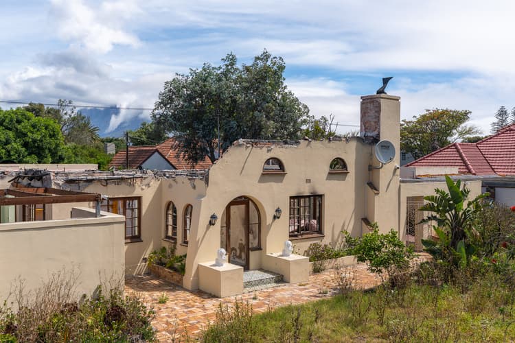 Main property image