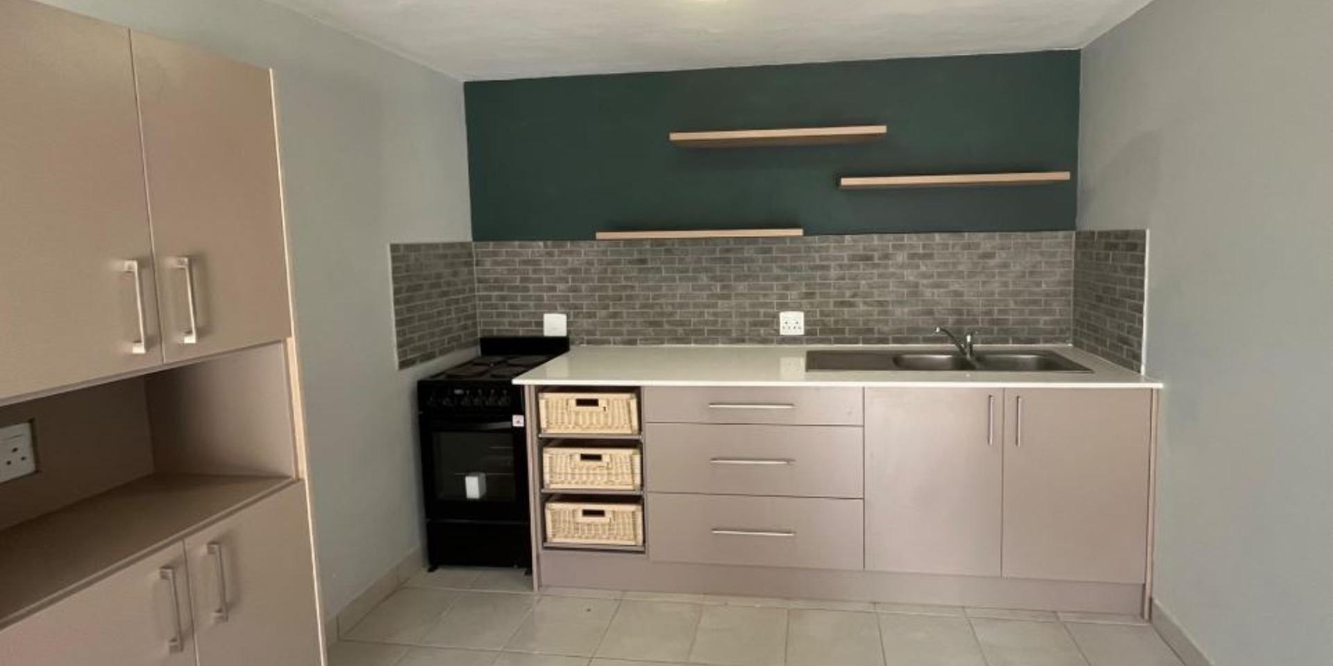Image 2 of 6