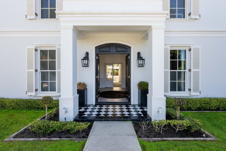 Main property image