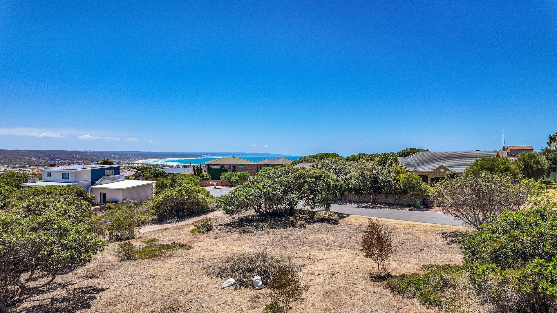 Image 2 of 6