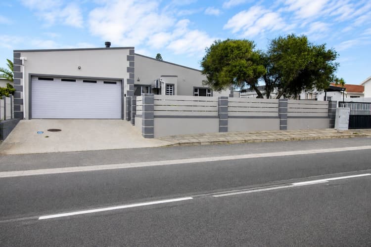 Main property image