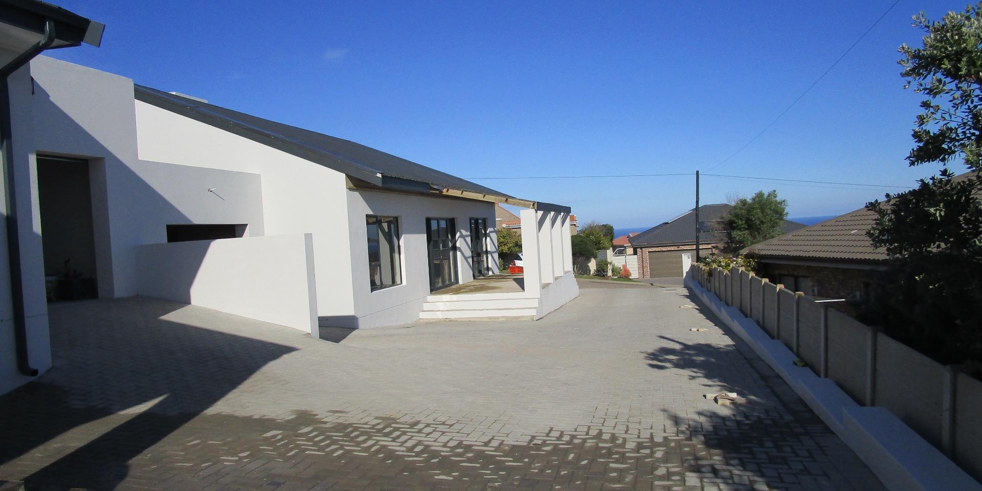 Image 3 of 6