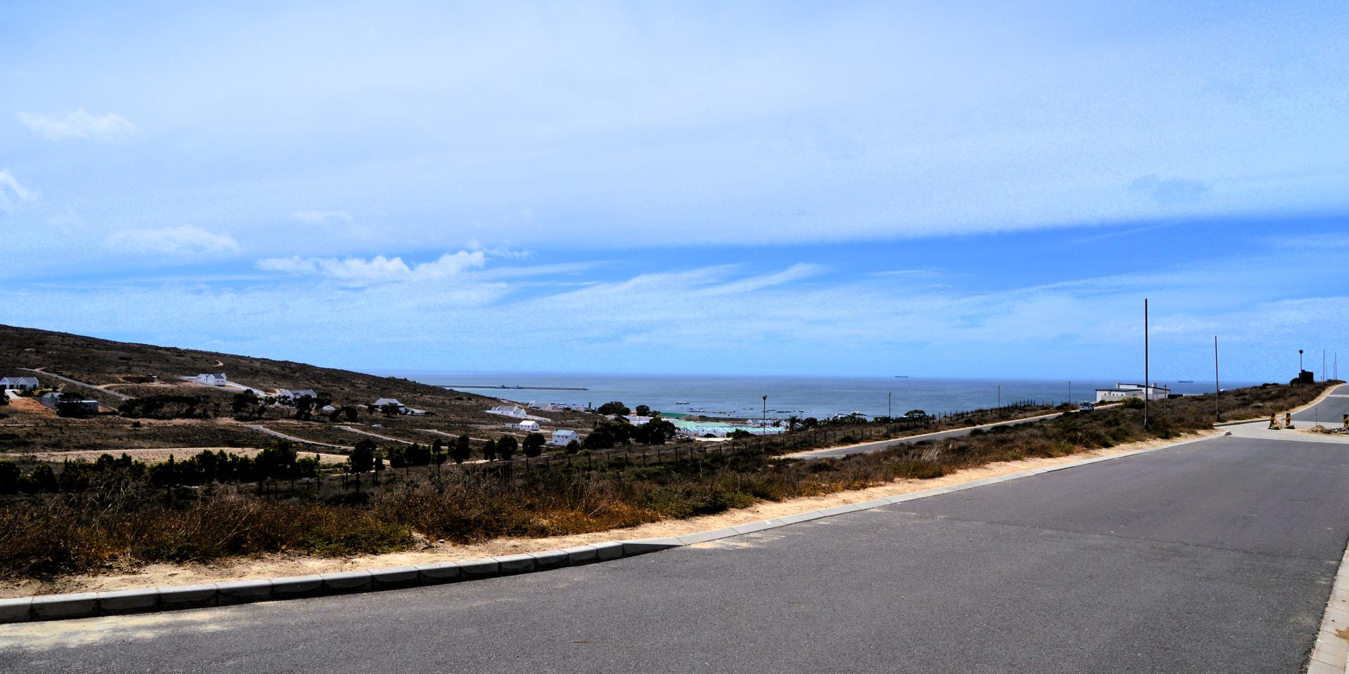 Image 4 of 6