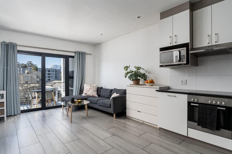 Main property image